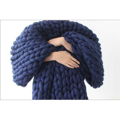 Manta de lana tejida - NUDOS